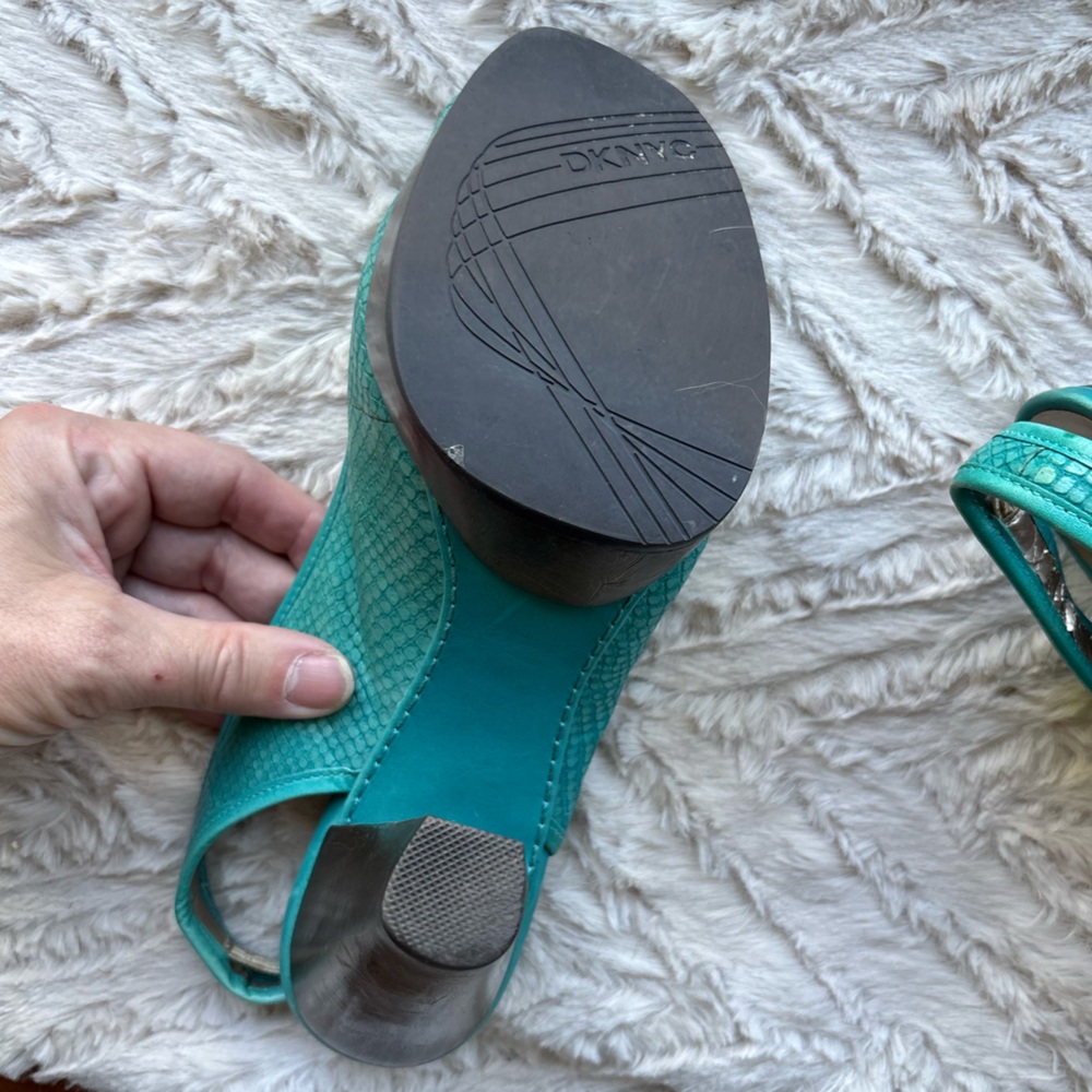 DKNYC, DKNY city “Anita” Turquoise Peep-Toe Slingback Heels, snakeskin,4.25” - Picture 9 of 11